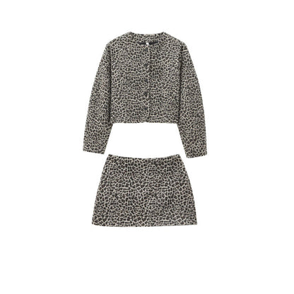 🎅Early Xmas Sales - 50% OFF🎄Warm Leopard-Print Button Jacket and A-Line Skirt Set