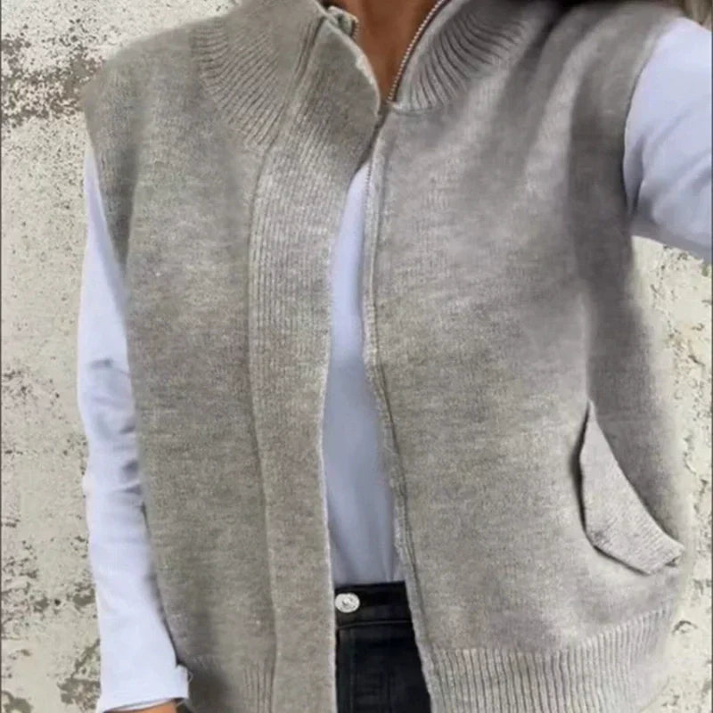 🎉Happy New Year! 50% OFF 🛍️Women's Warm Zippered Fashion Sweater Vest