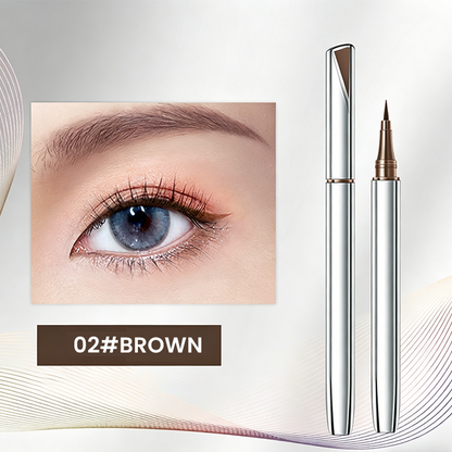 Lápiz líquido de ojos de precisión a prueba de manchas 24 horas